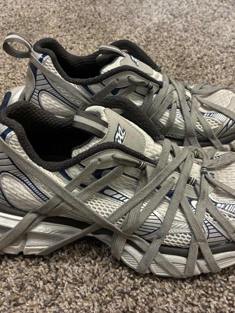 Balenciaga 3xl Gray White Blue Mesh Cage Runner Sneakers - Picture 3 of 3